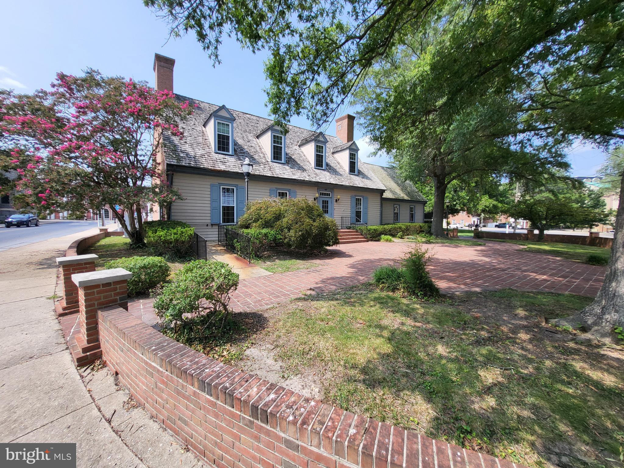 403 ACADEMY STREET A