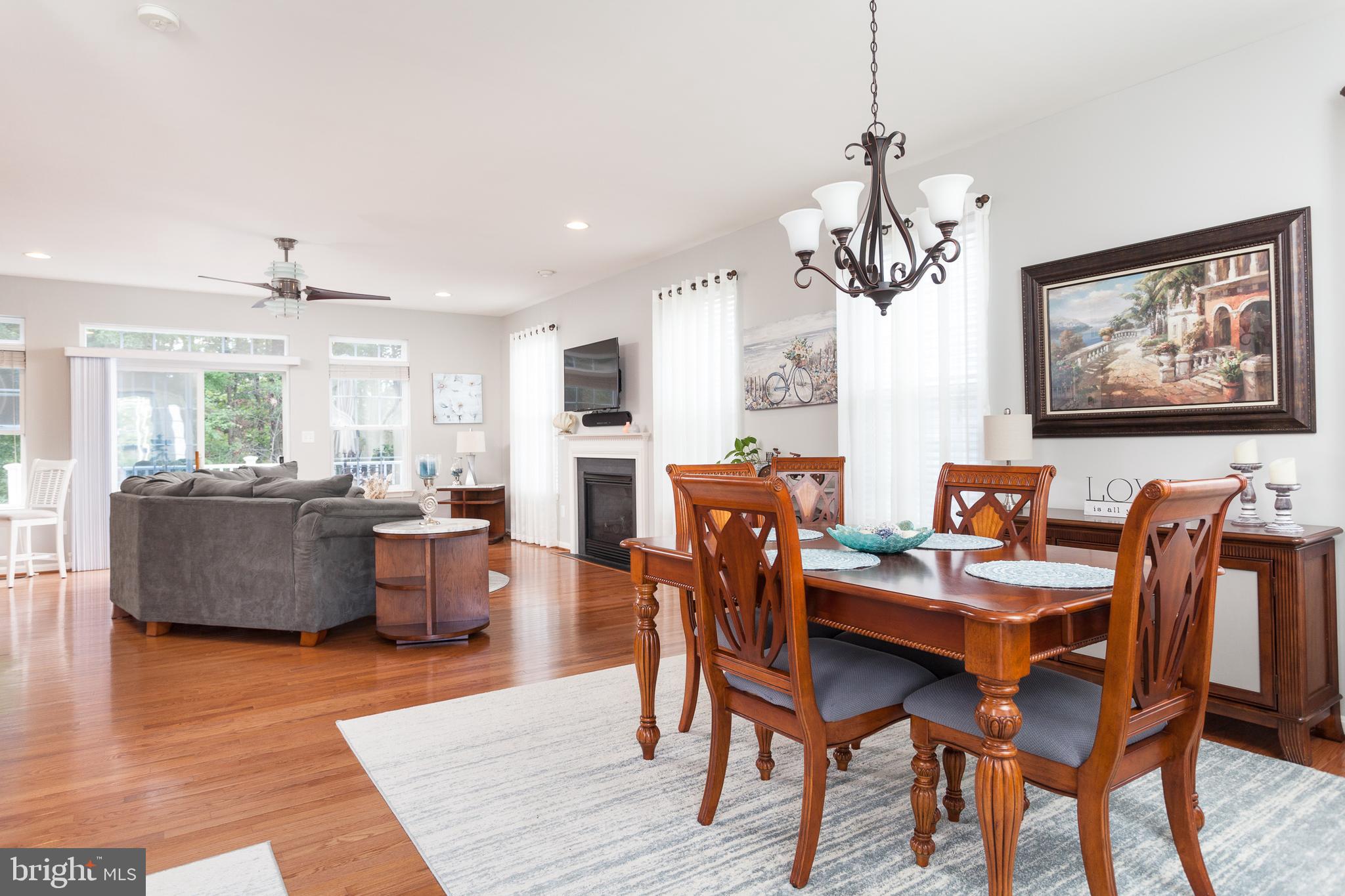 1627 SANDY HOLLOW CIRCLE