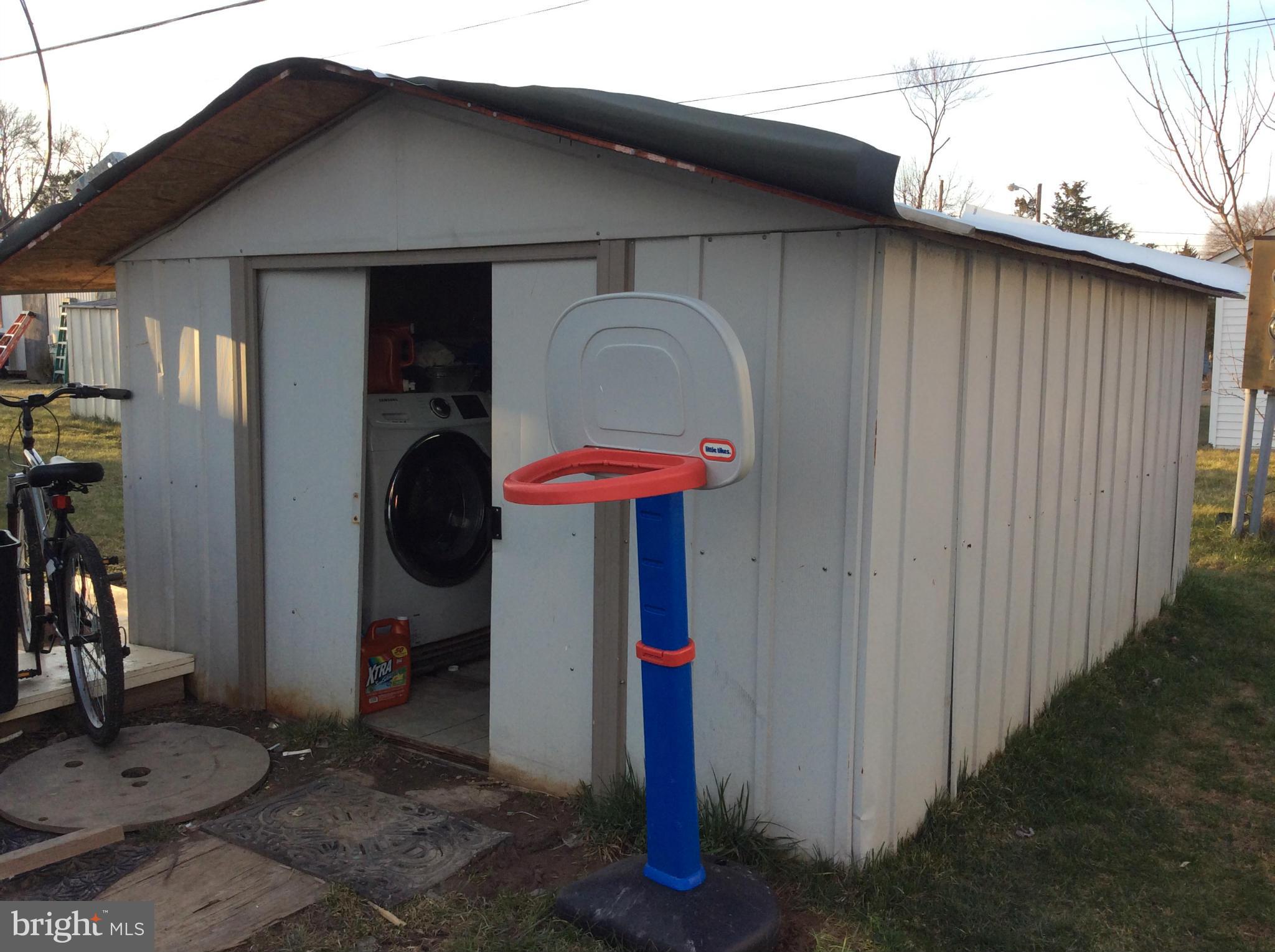 WAPLES MOBILE HOME PARK - Residential