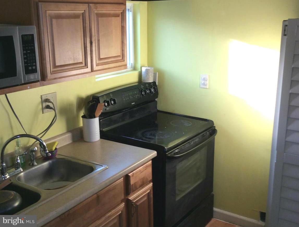 WAPLES MOBILE HOME PARK - Residential