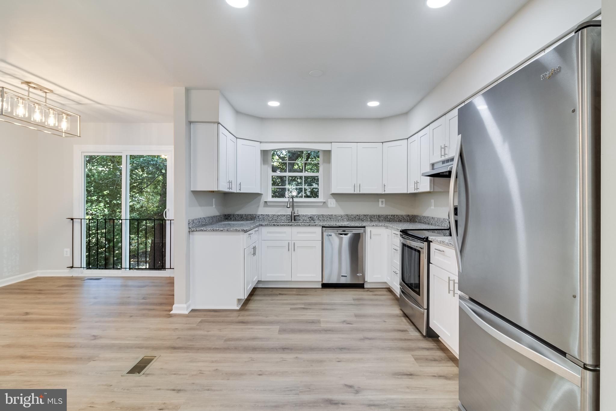 SENTRY WOODS - Residential