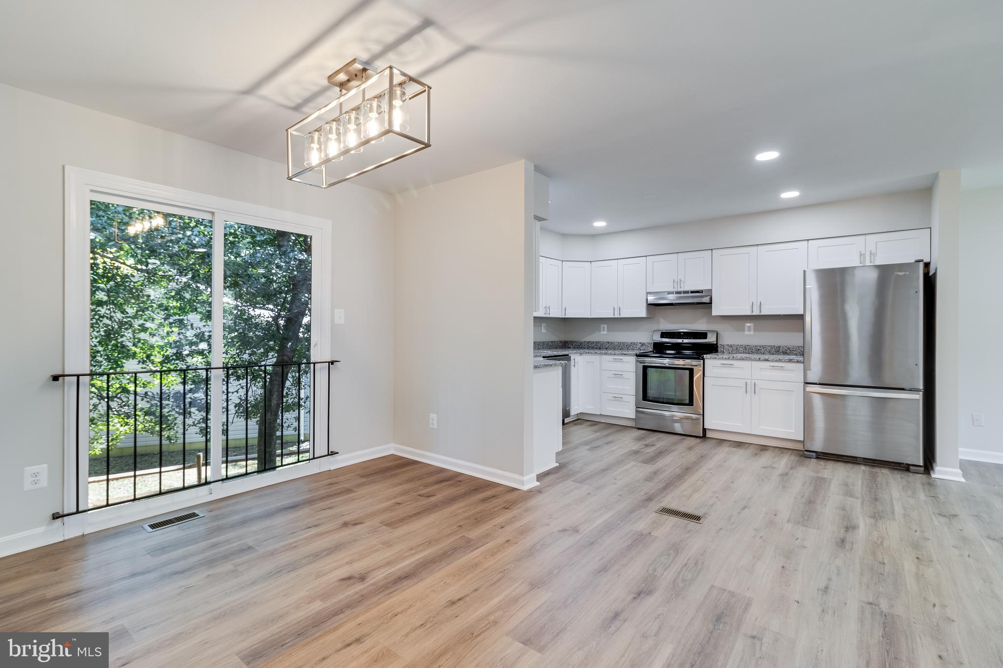 SENTRY WOODS - Residential