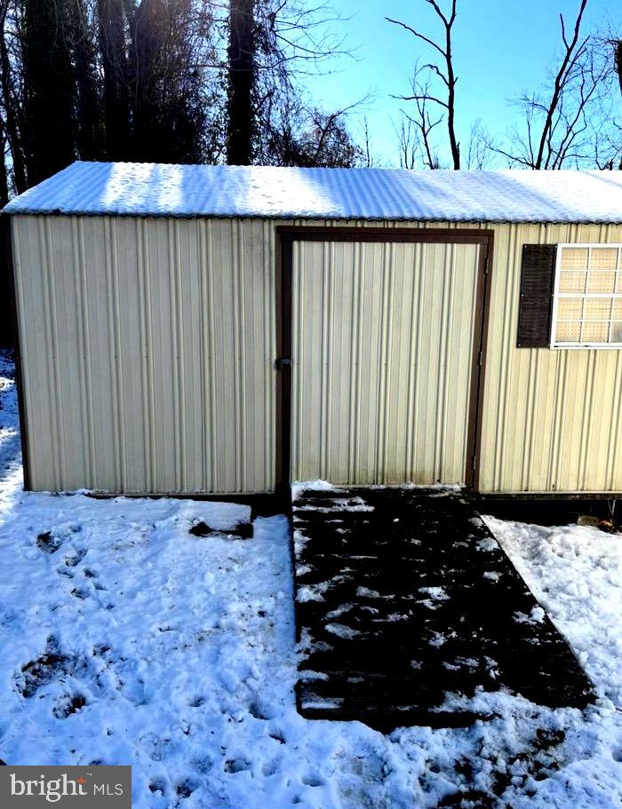 WAYSONS WOODS MANUFACTURED HOME COMMUNITY - Residential