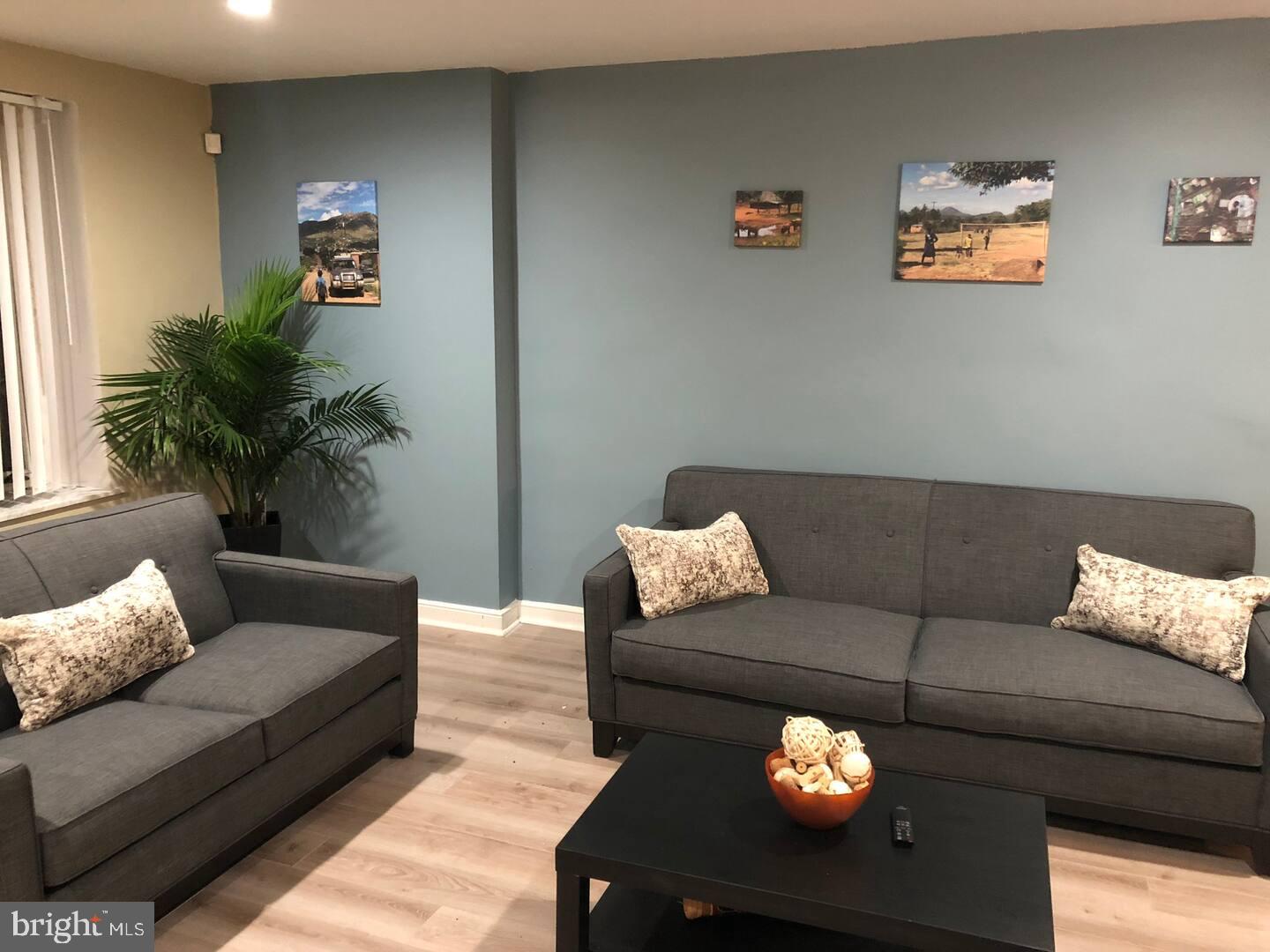 OVERBROOK - Residential Lease