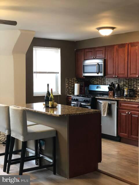 OVERBROOK - Residential Lease