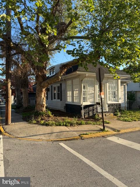 1299 W PRINCESS STREET