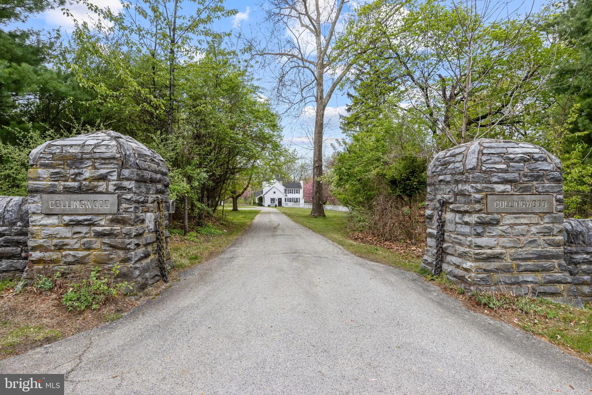 Wayne, Pennsylvania 19087, United States, 5 Bedrooms Bedrooms, ,5 BathroomsBathrooms,Residential,Pending,113639