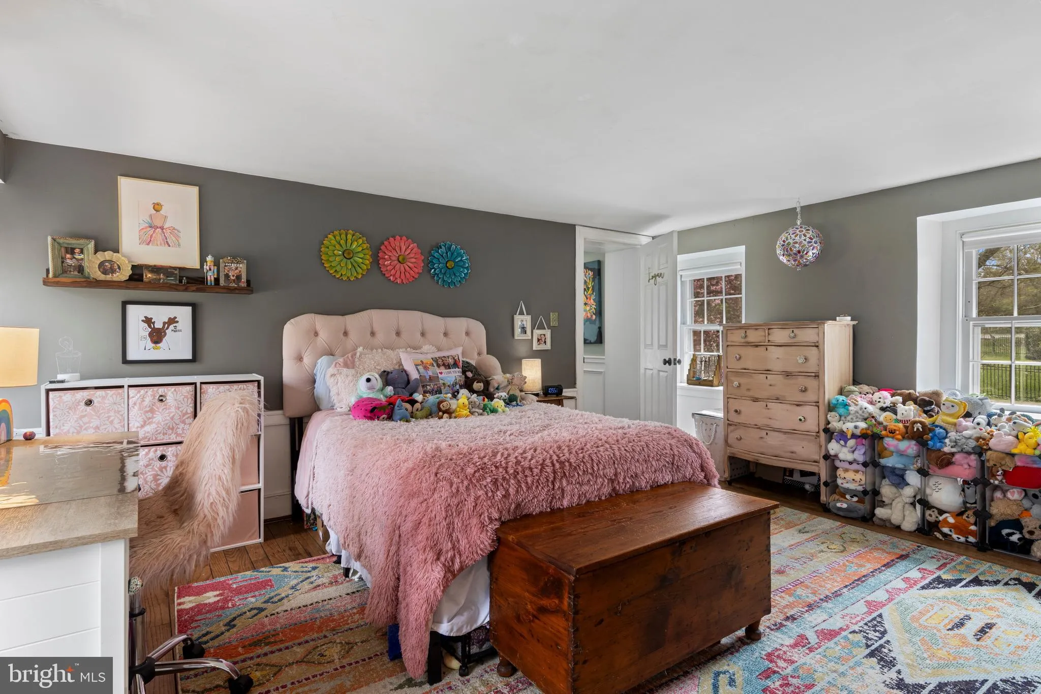 Wayne, Pennsylvania 19087, United States, 5 Bedrooms Bedrooms, ,5 BathroomsBathrooms,Residential,Pending,113639