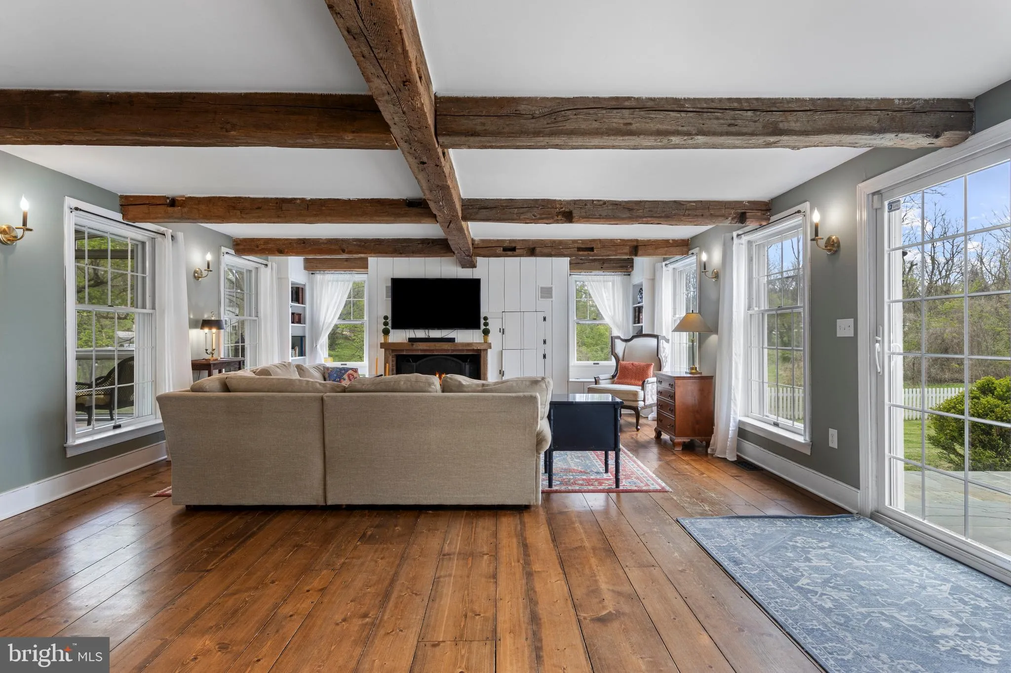 Wayne, Pennsylvania 19087, United States, 5 Bedrooms Bedrooms, ,5 BathroomsBathrooms,Residential,Pending,113639