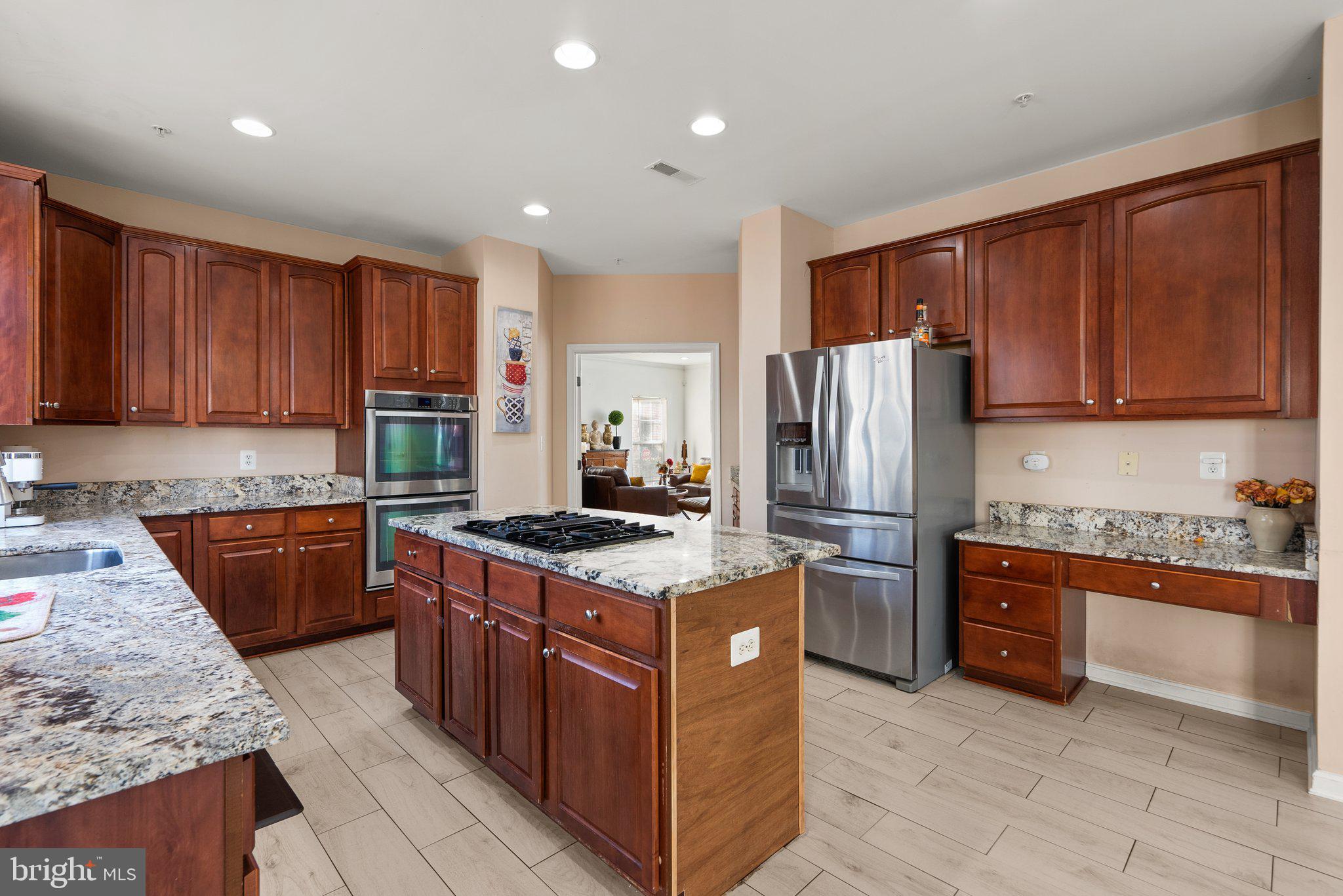 TARTAN SOUTH-PLAT FOUR> - Residential