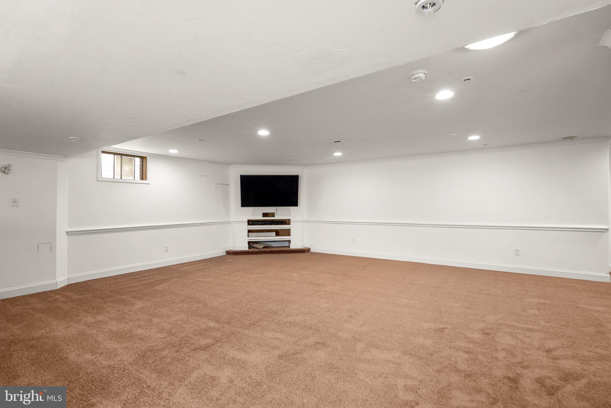 TARTAN SOUTH-PLAT FOUR> - Residential