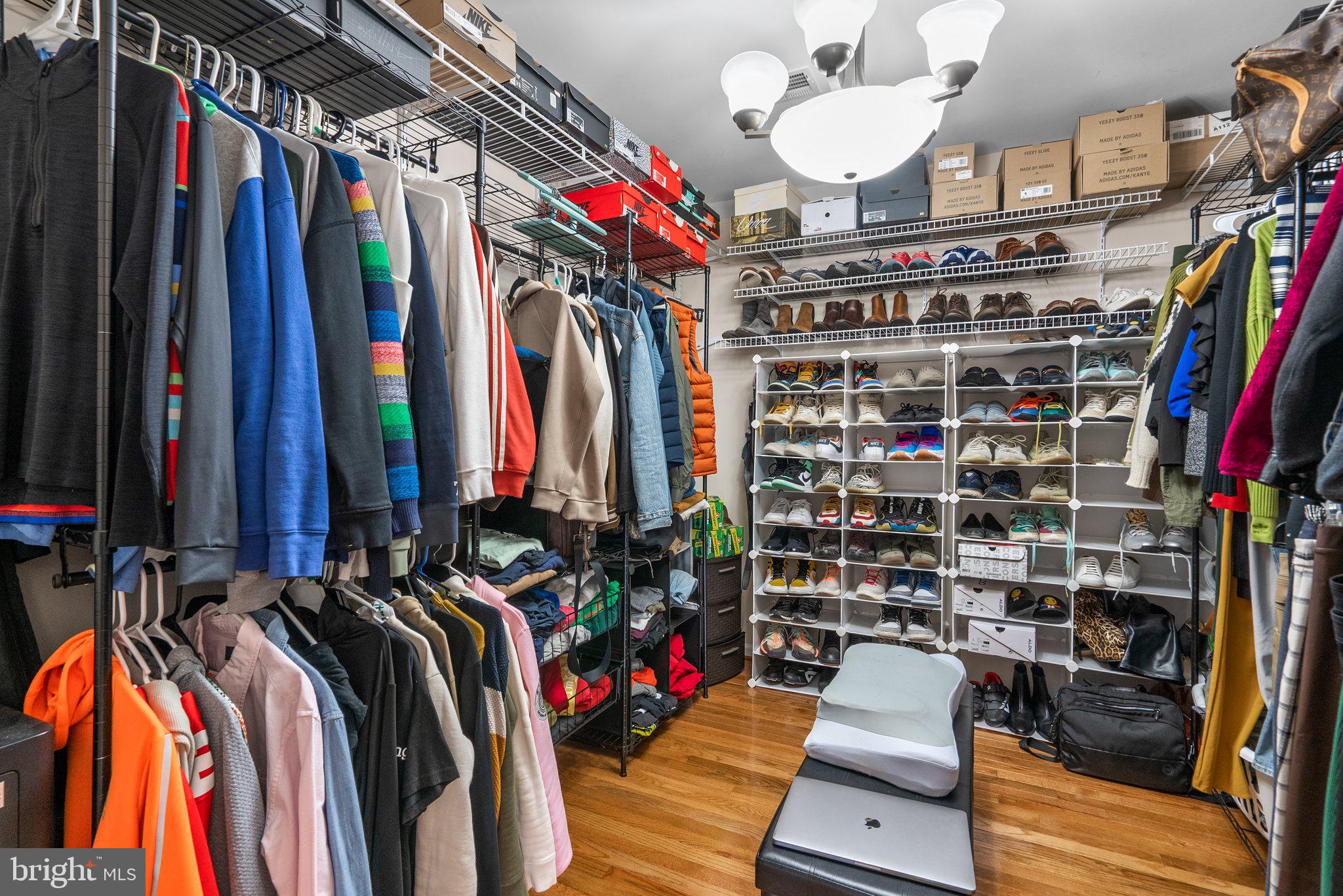 TARTAN SOUTH-PLAT FOUR> - Residential