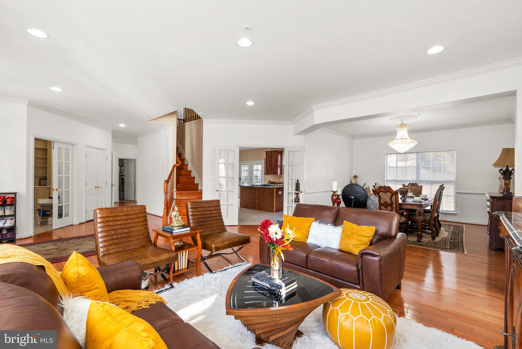 TARTAN SOUTH-PLAT FOUR> - Residential