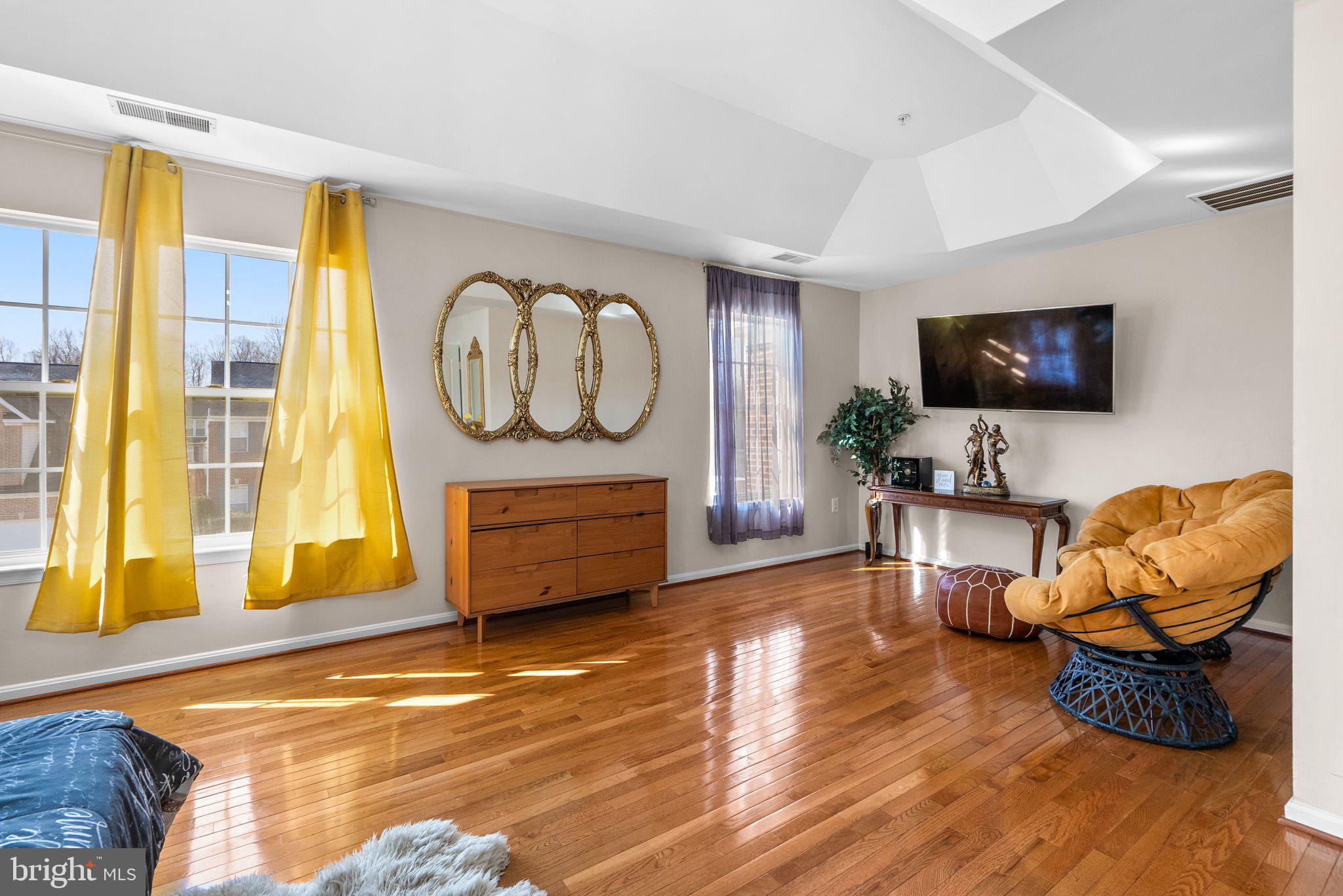 TARTAN SOUTH-PLAT FOUR> - Residential