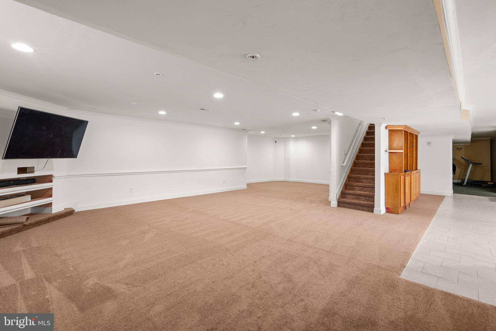 TARTAN SOUTH-PLAT FOUR> - Residential