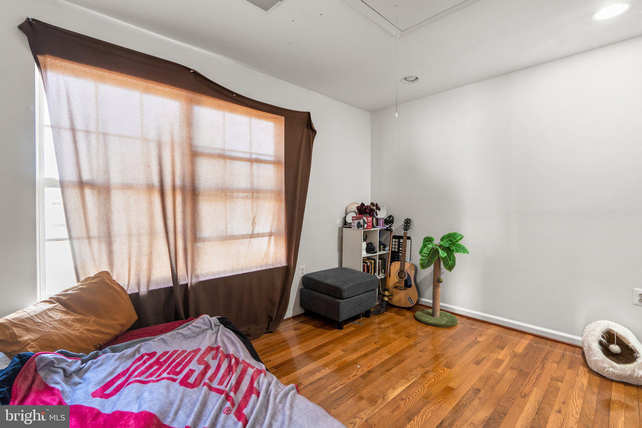 TARTAN SOUTH-PLAT FOUR> - Residential