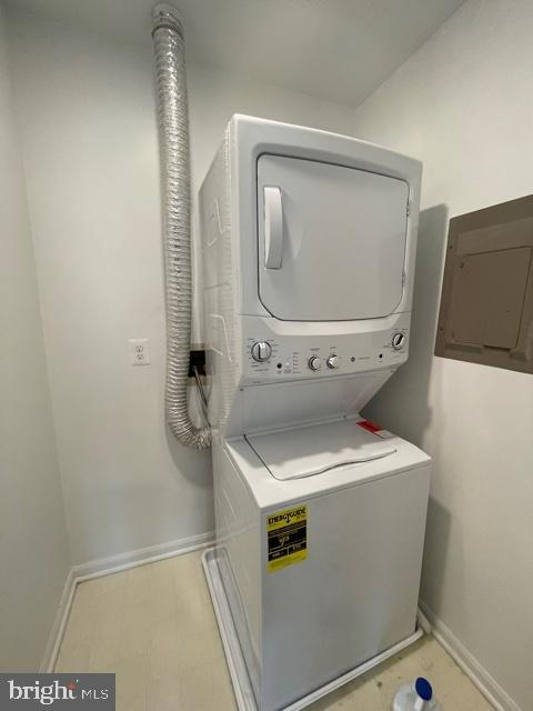 GREENSPRING EAST - Residential Lease