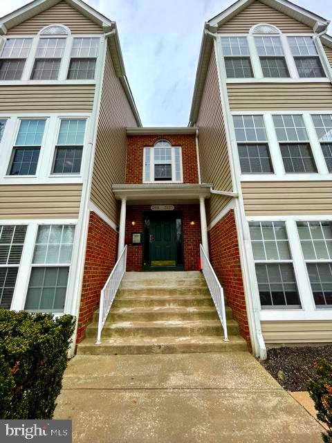 GREENSPRING EAST - Residential Lease