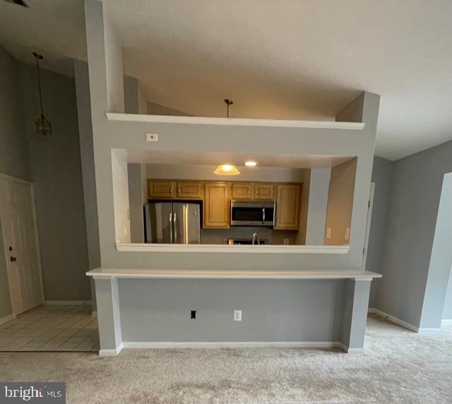 GREENSPRING EAST - Residential Lease