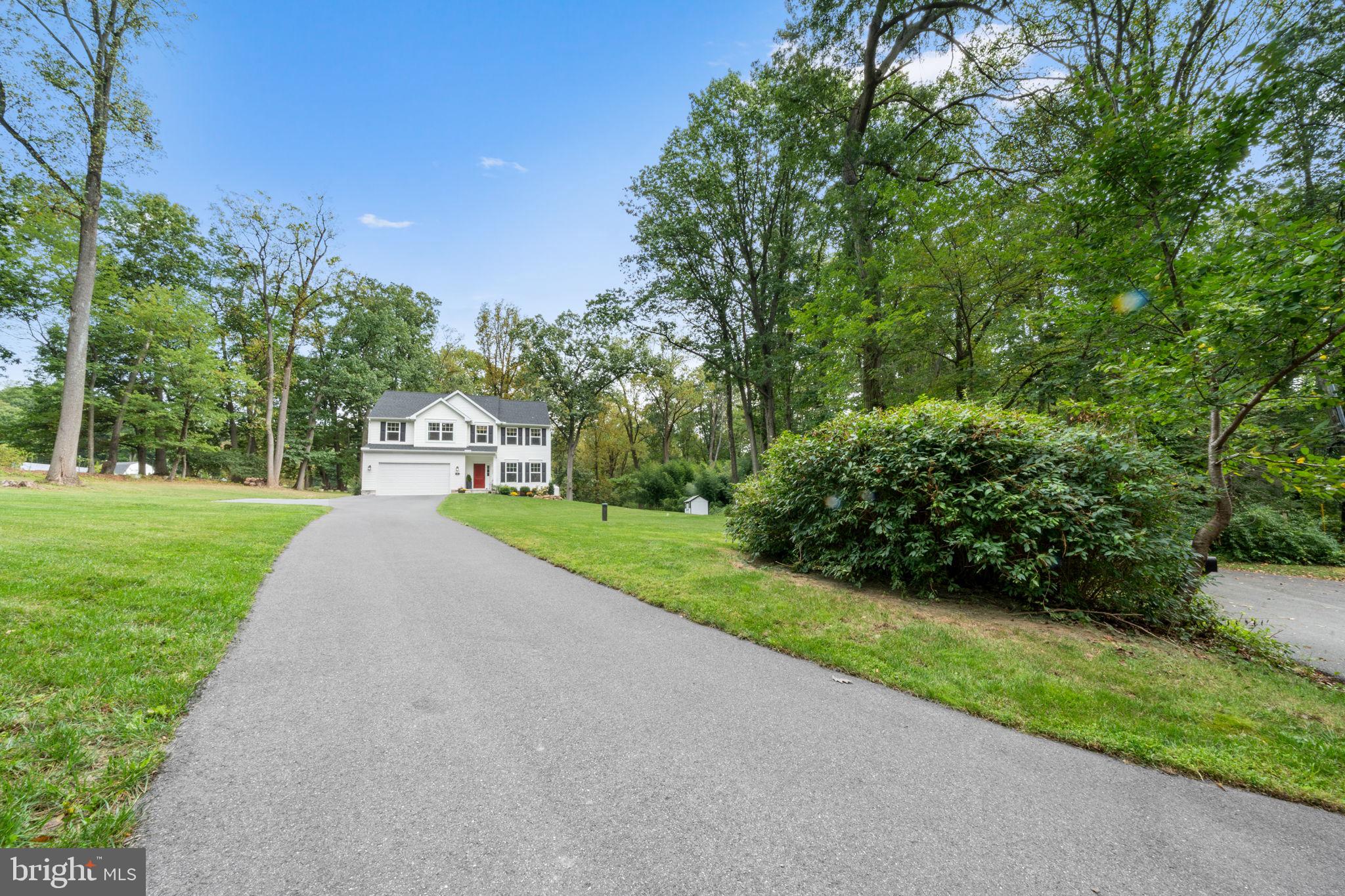 611 GROUSE ROAD