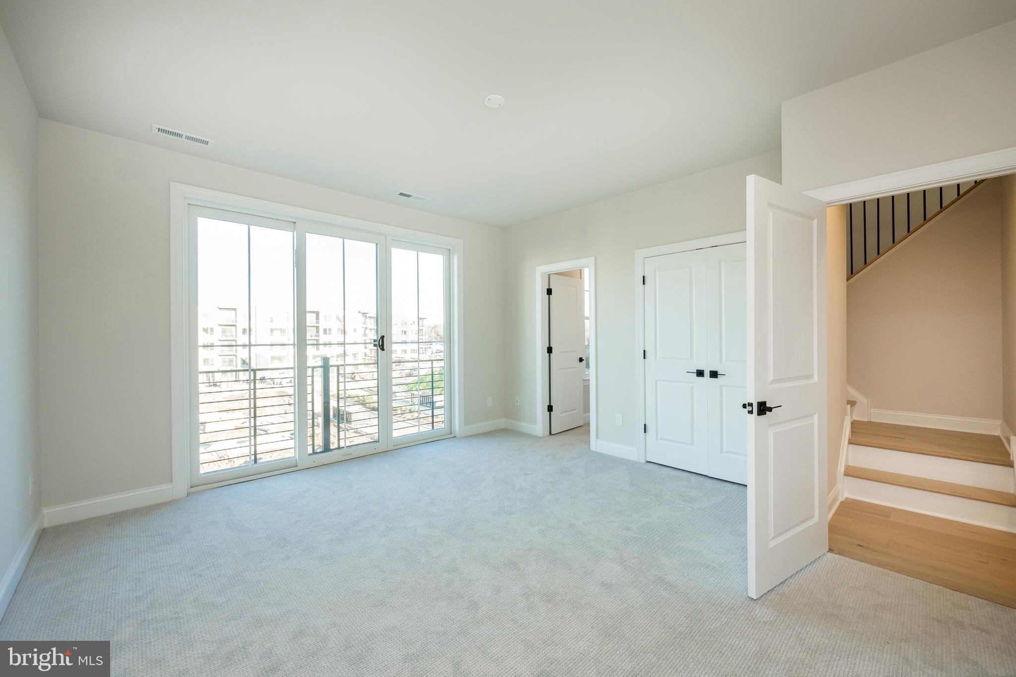 NEWTOWN WALK AT ELLIS PRESERVE - Residential