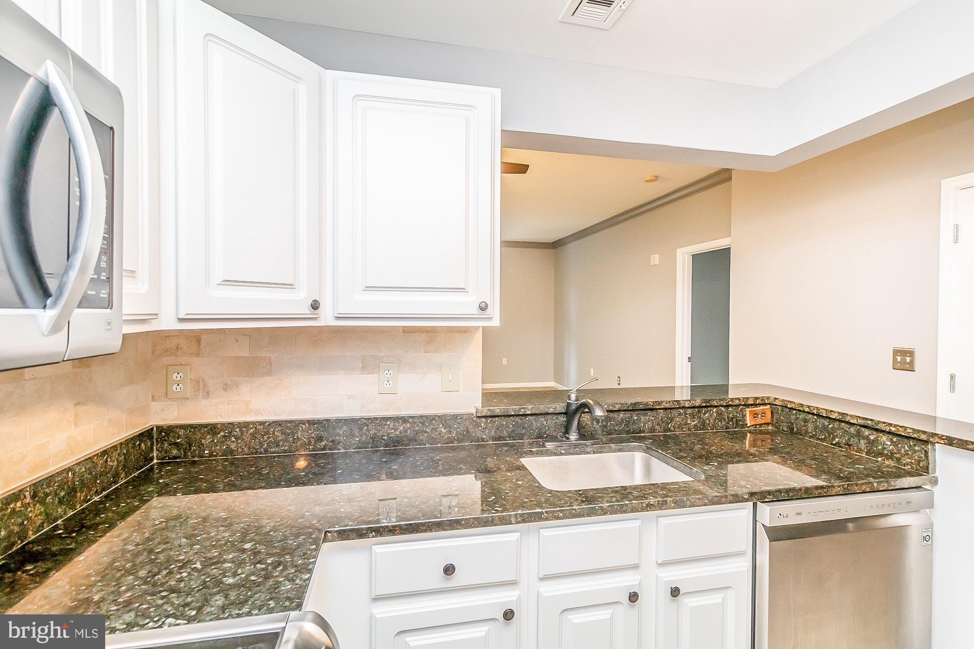 PIERSIDE AT HARBORVIEW - Residential