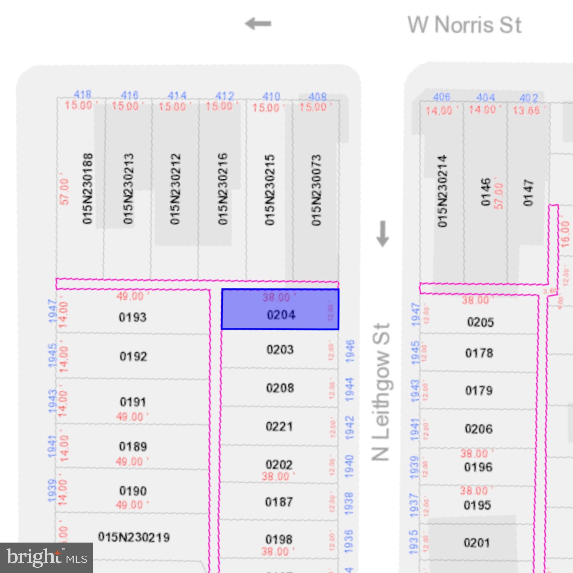 Great opportunity to invest in this RM1-zoned lot located at 1948 N Leithgow Street. Ideal for multi-family development in a growing area, this property offers endless potential. Whether you're a seasoned developer or looking to expand your portfolio, this lot is a perfect fit.
All offers will be presented—don’t miss out on this opportunity to secure a prime piece of real estate!