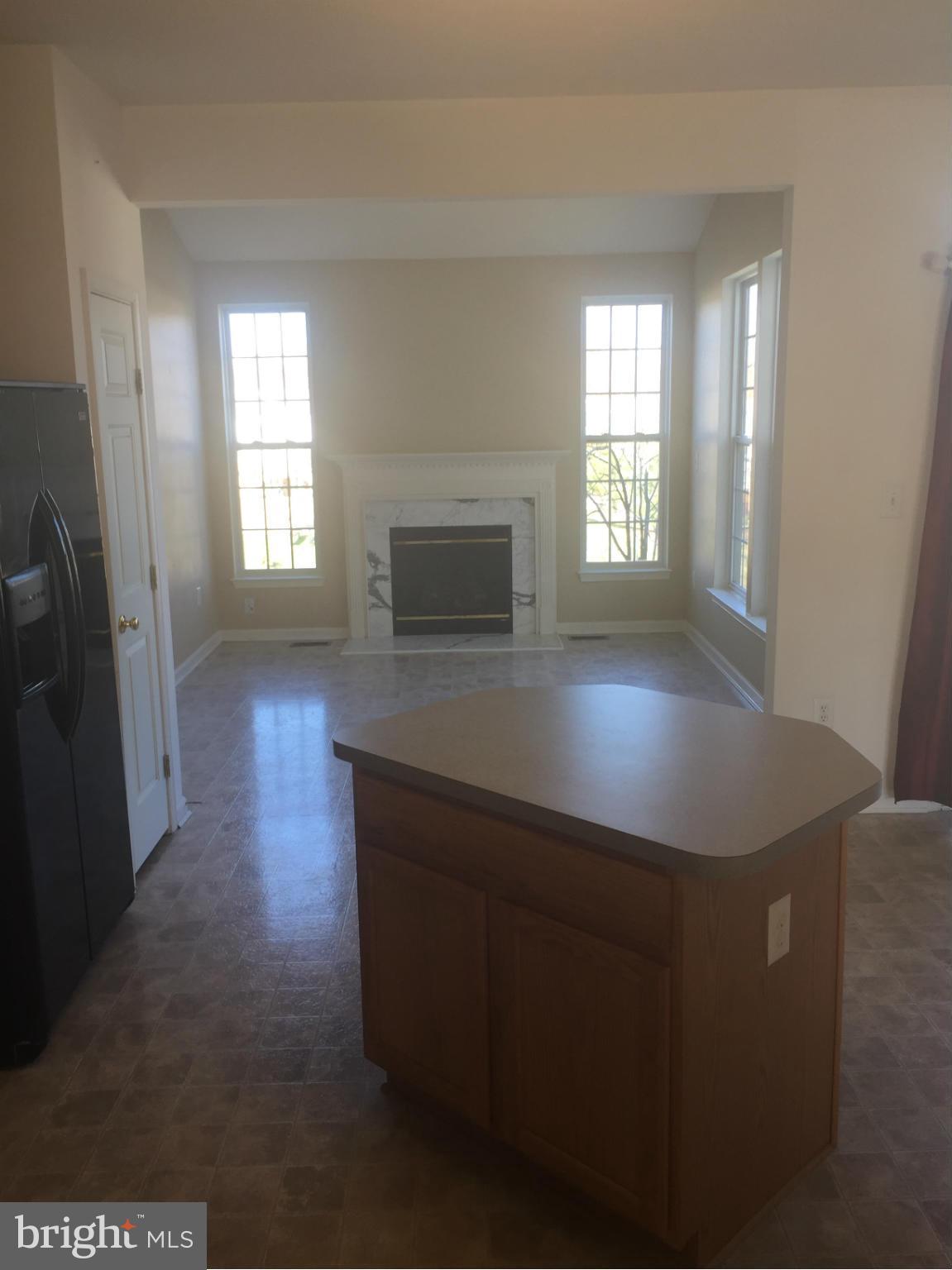 VILLAGES OF DORCHESTER - Residential Lease