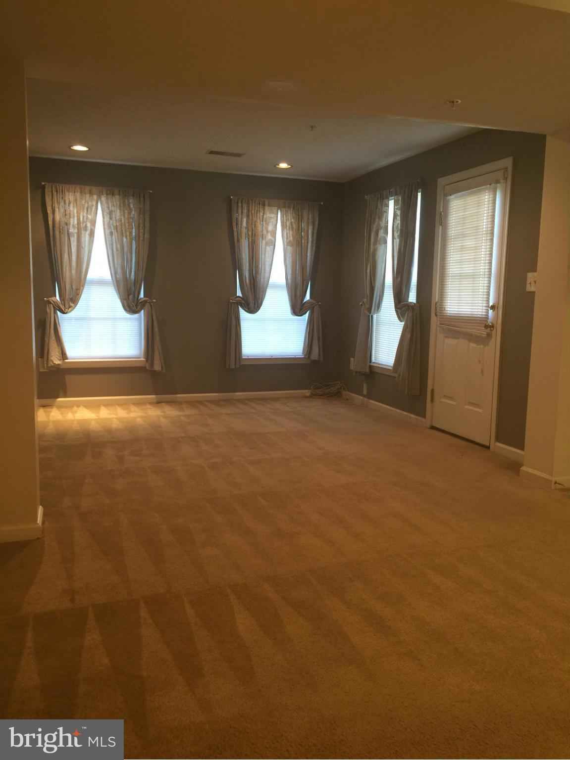 VILLAGES OF DORCHESTER - Residential Lease