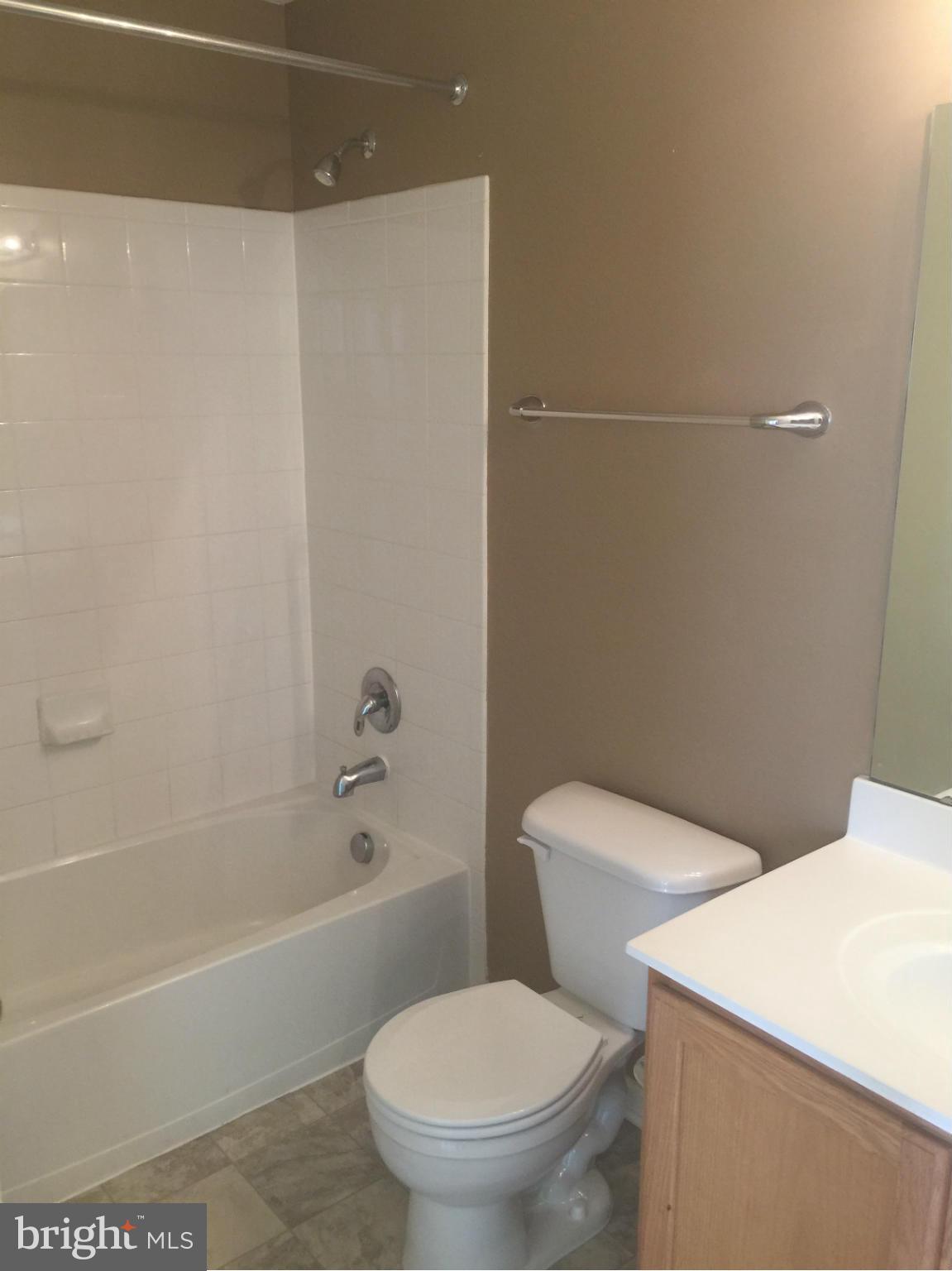 VILLAGES OF DORCHESTER - Residential Lease