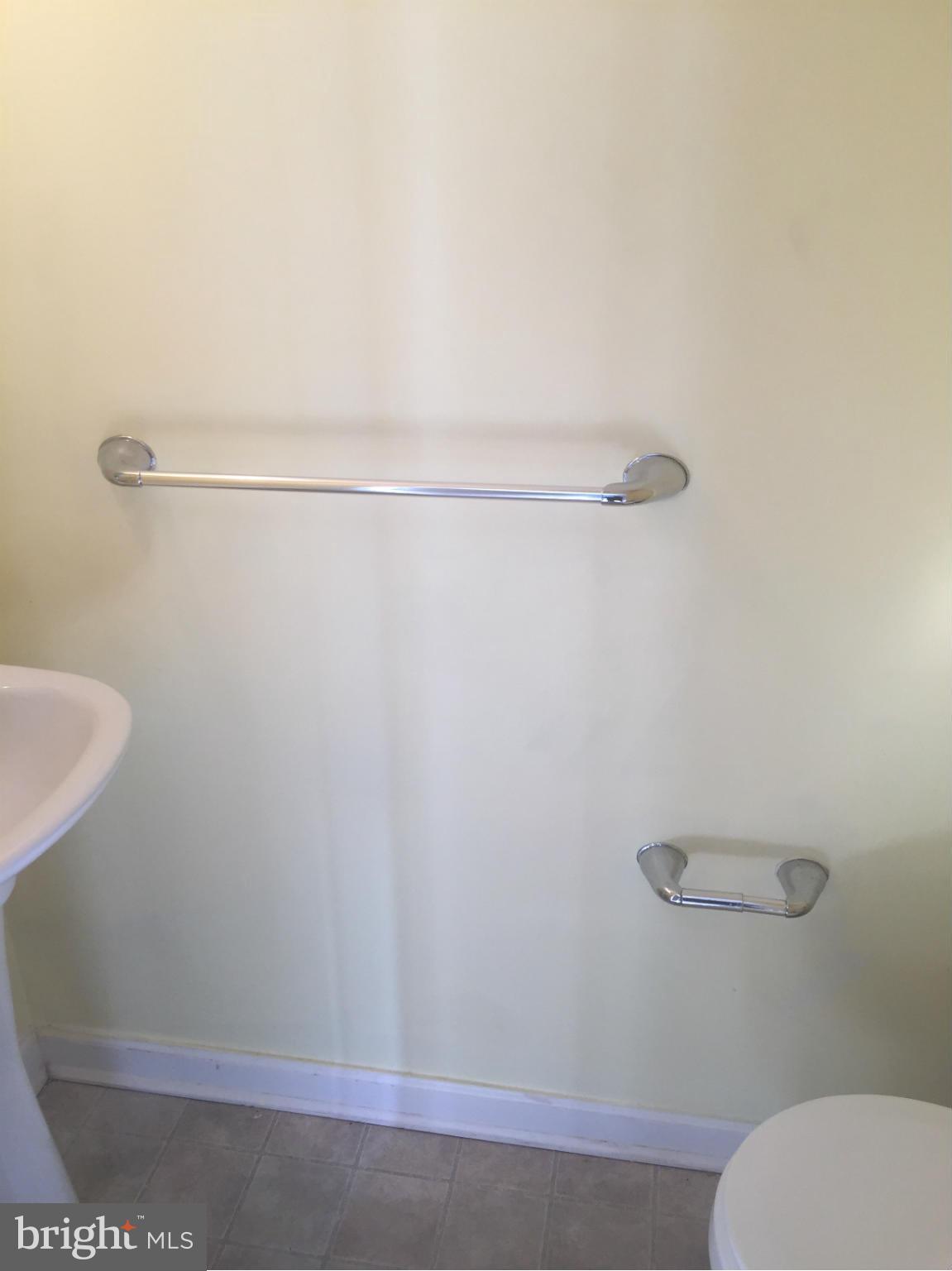 VILLAGES OF DORCHESTER - Residential Lease