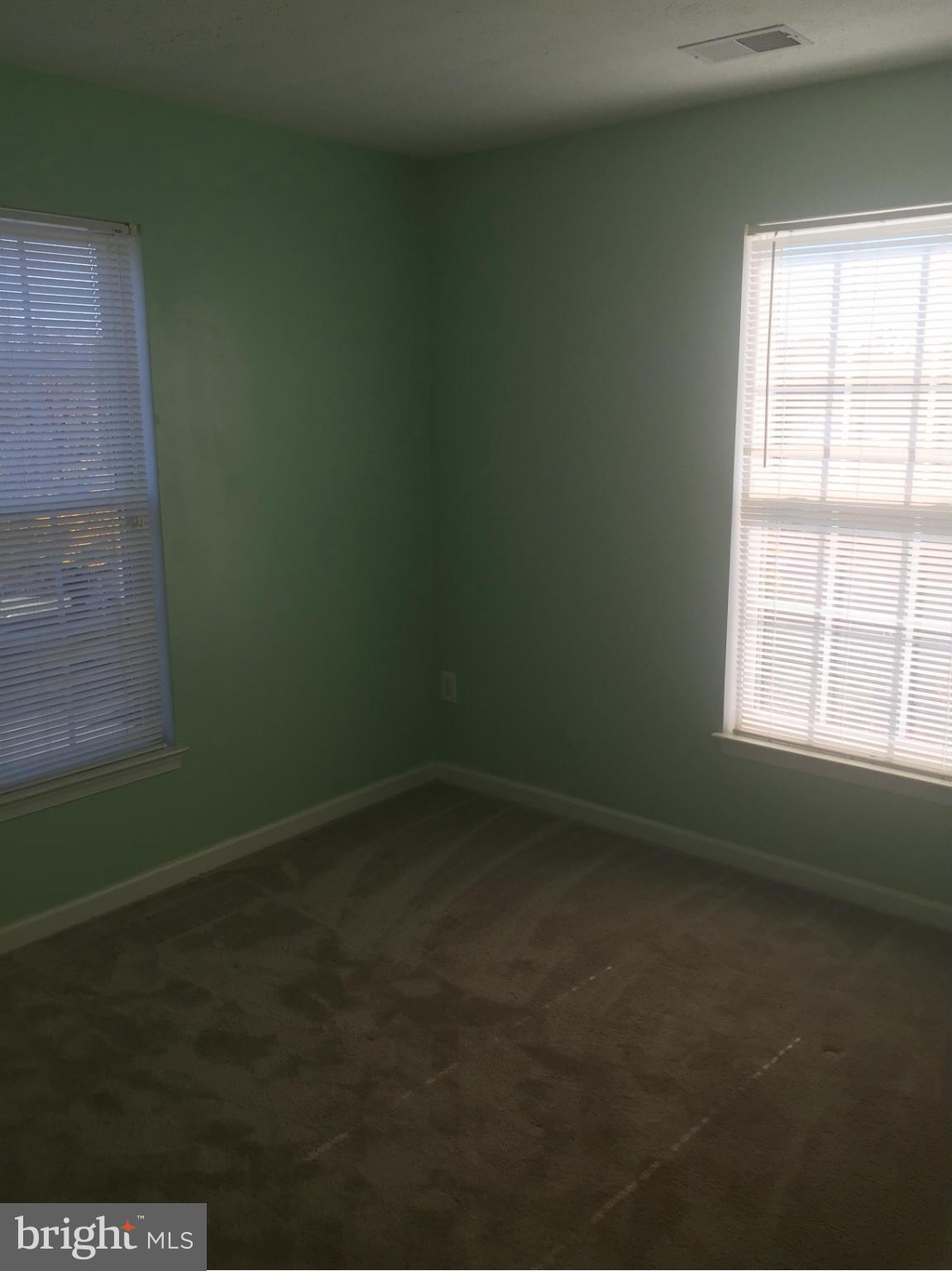 VILLAGES OF DORCHESTER - Residential Lease