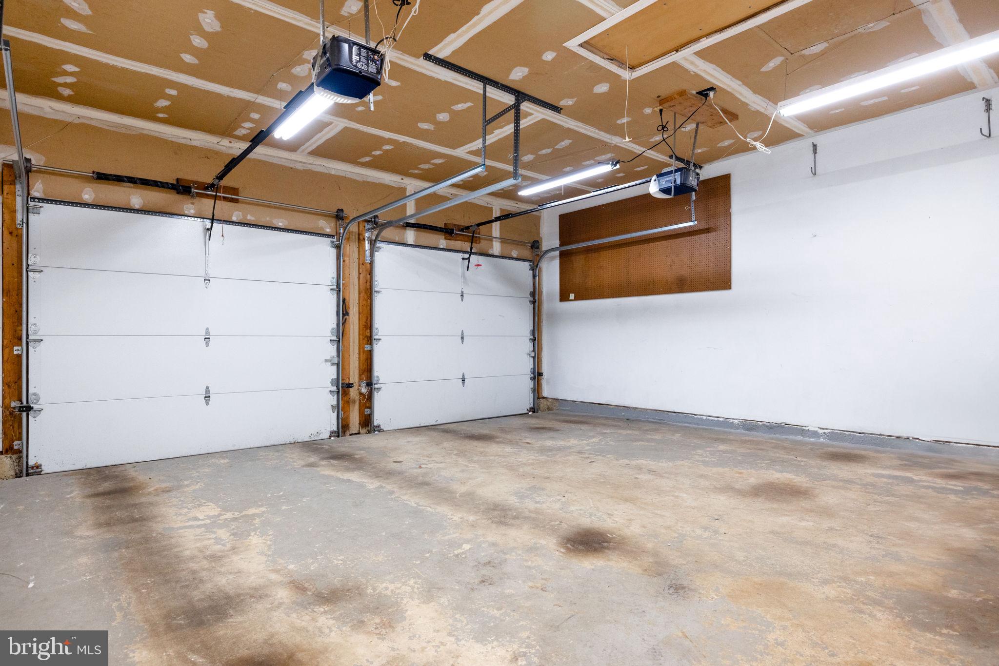 ASHTON DOWNS - Residential