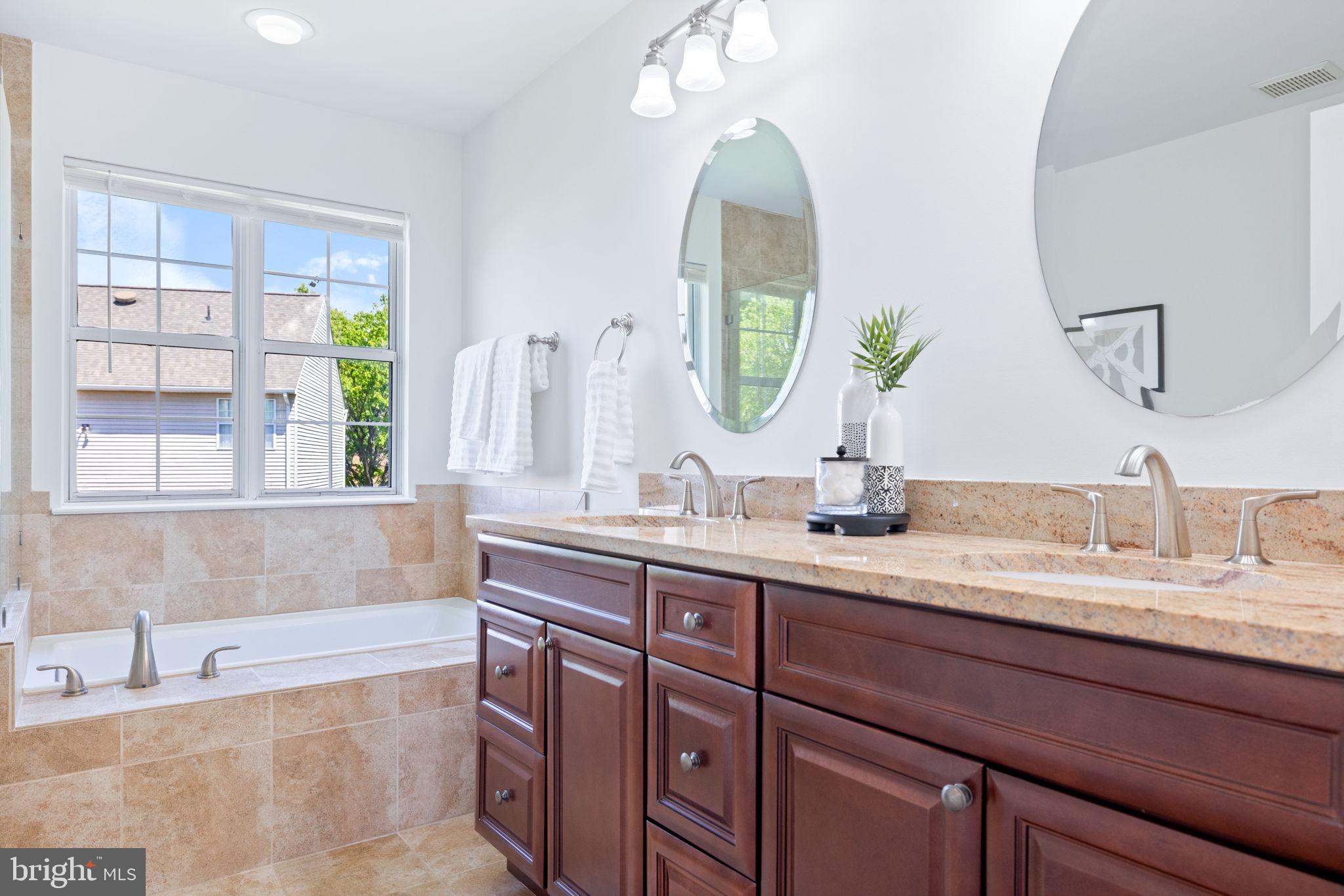 ASHTON DOWNS - Residential