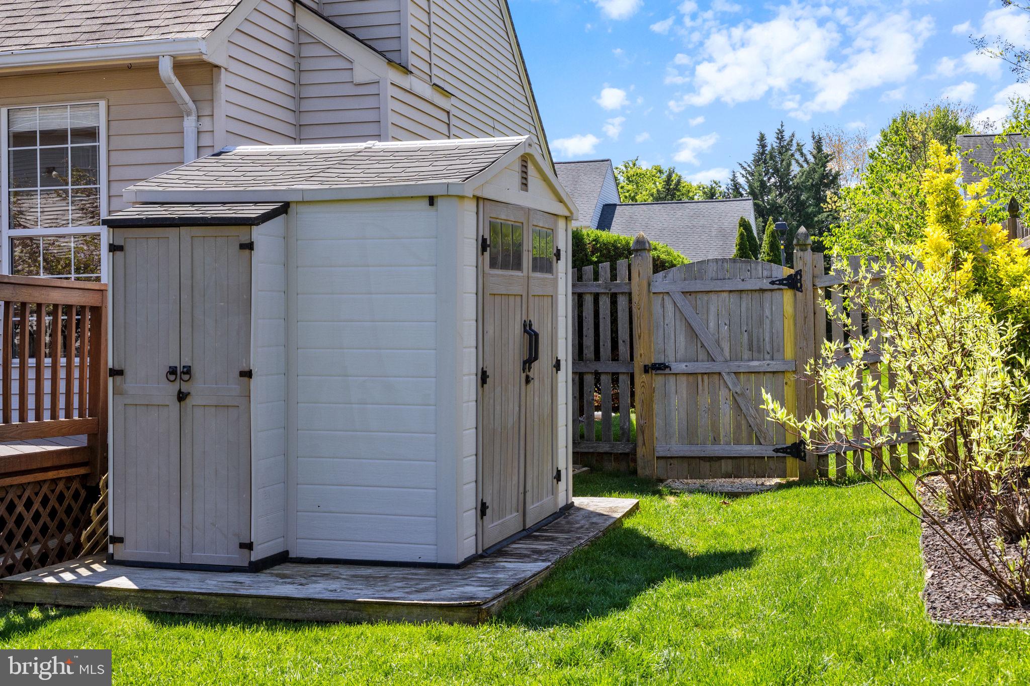 ASHTON DOWNS - Residential