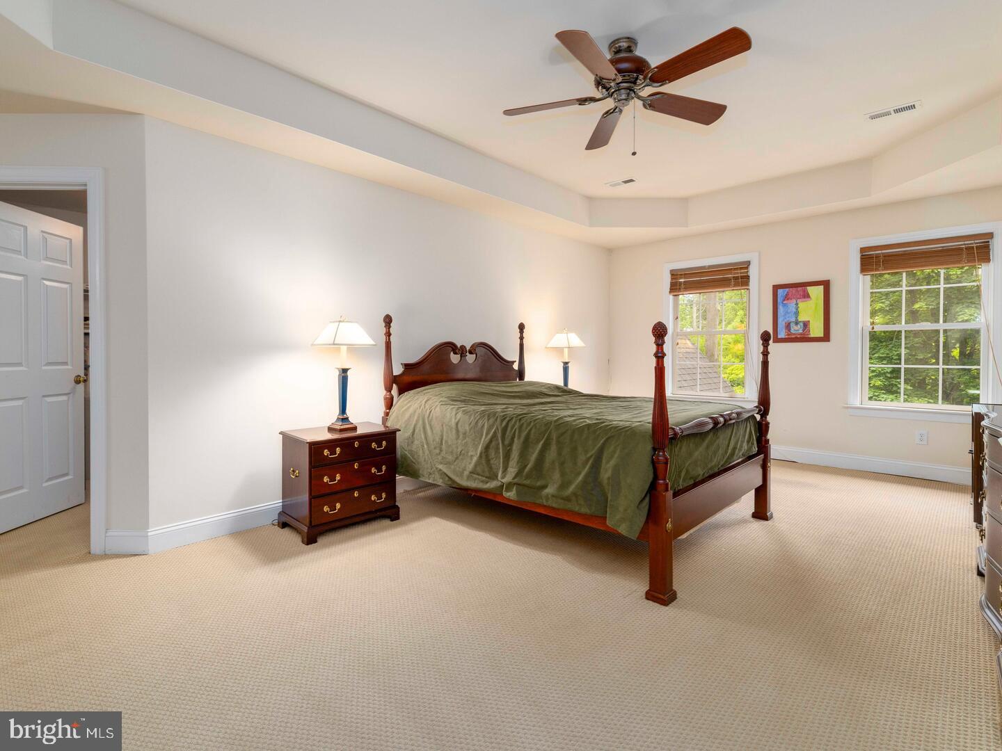 MEADOWBROOK - Residential