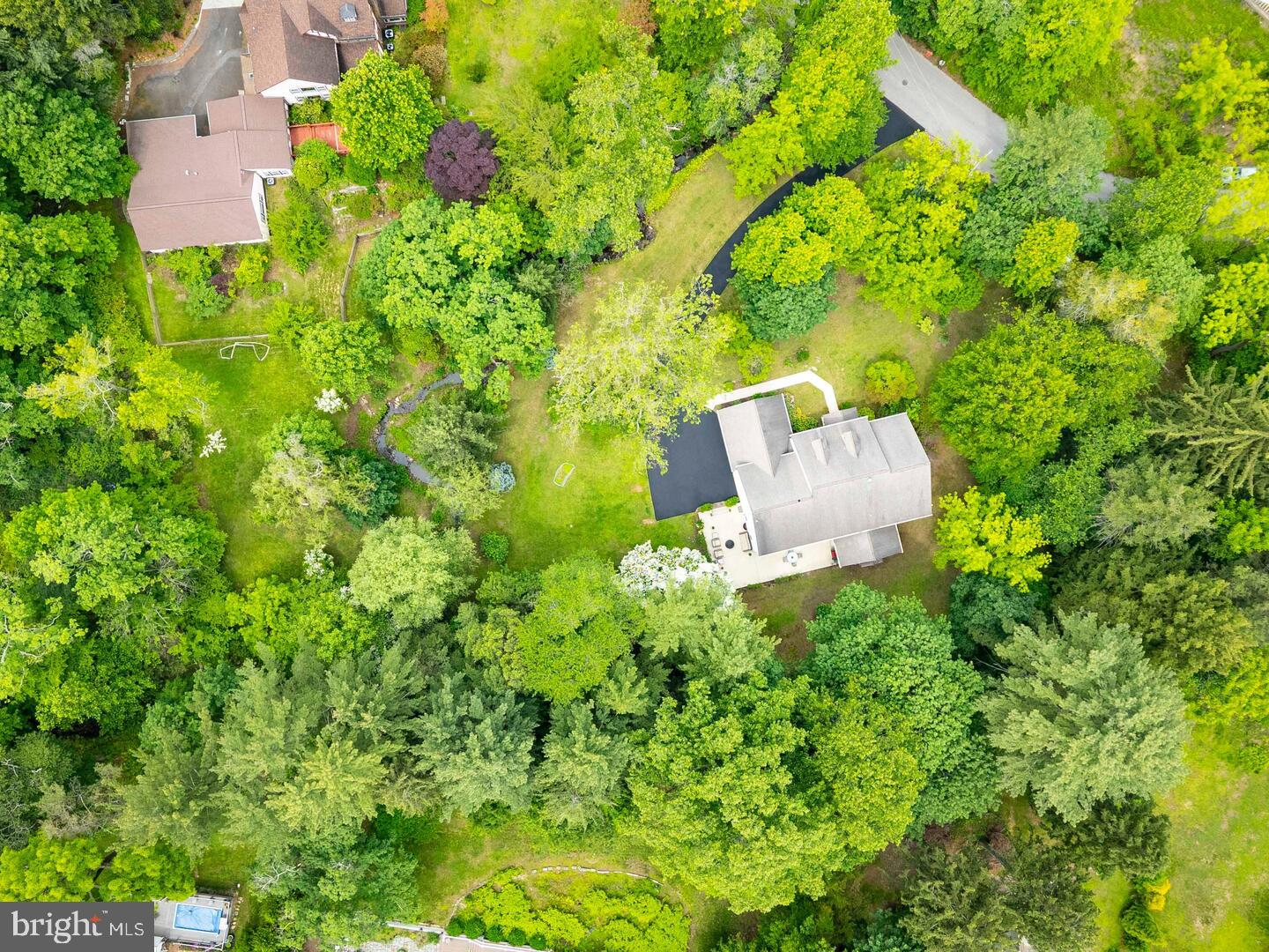 MEADOWBROOK - Residential