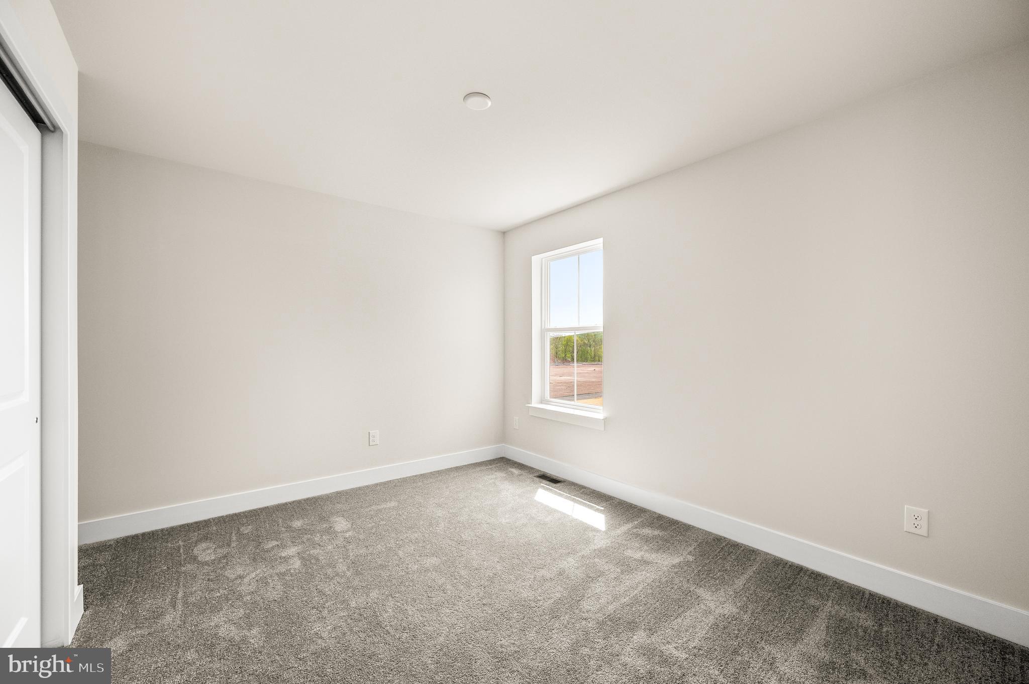 FARM VIEW - Residential