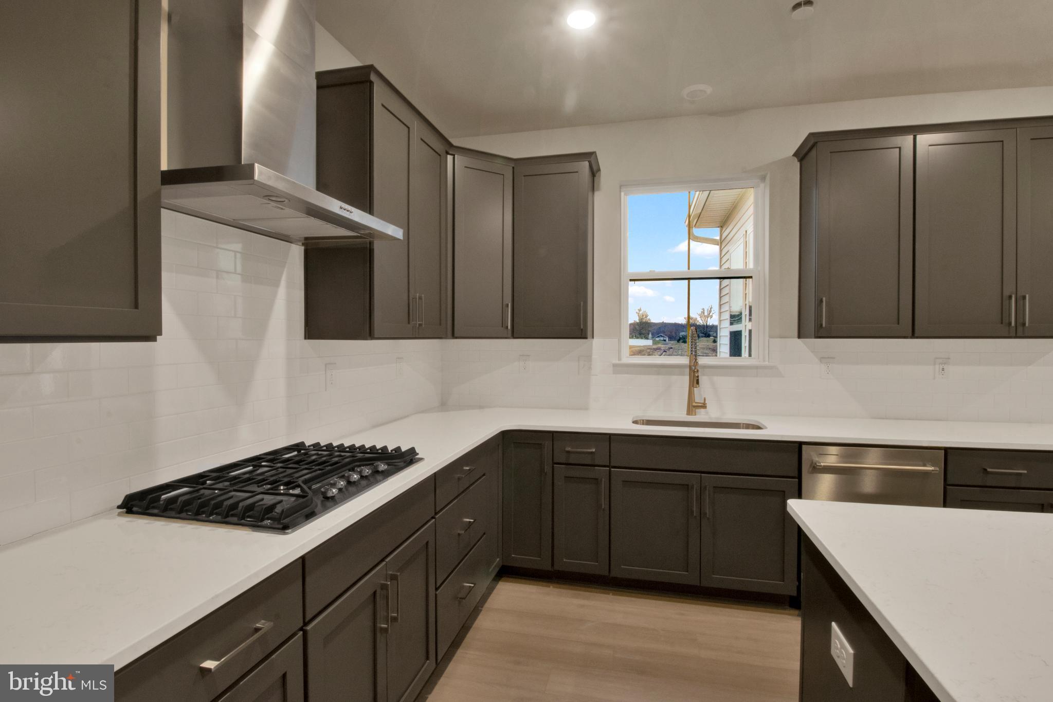 FARM VIEW - Residential