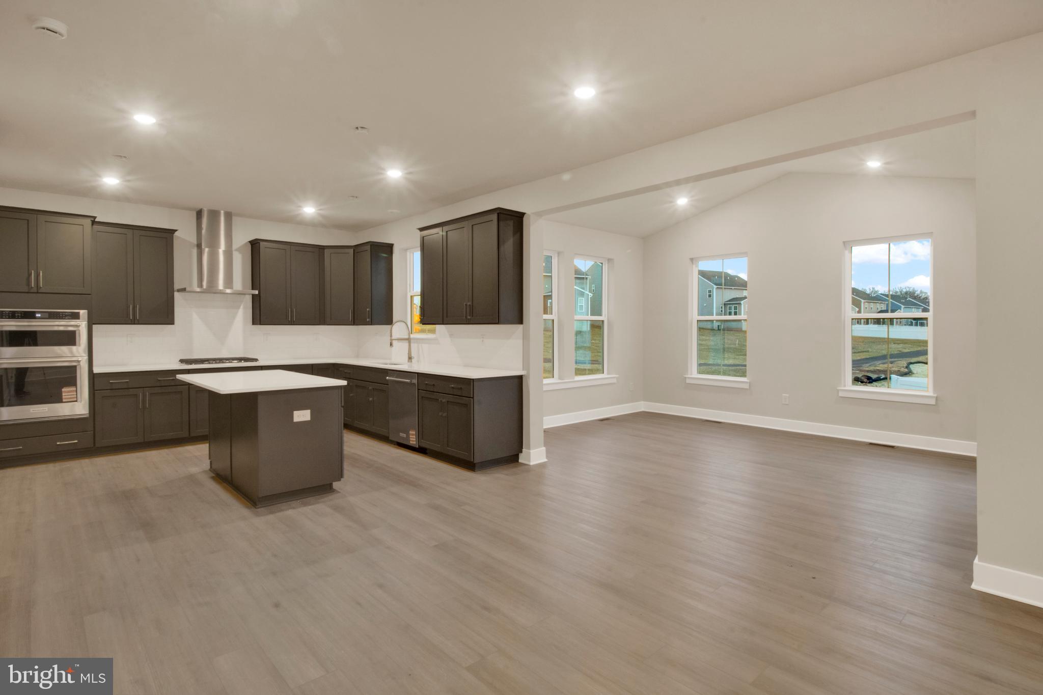 FARM VIEW - Residential