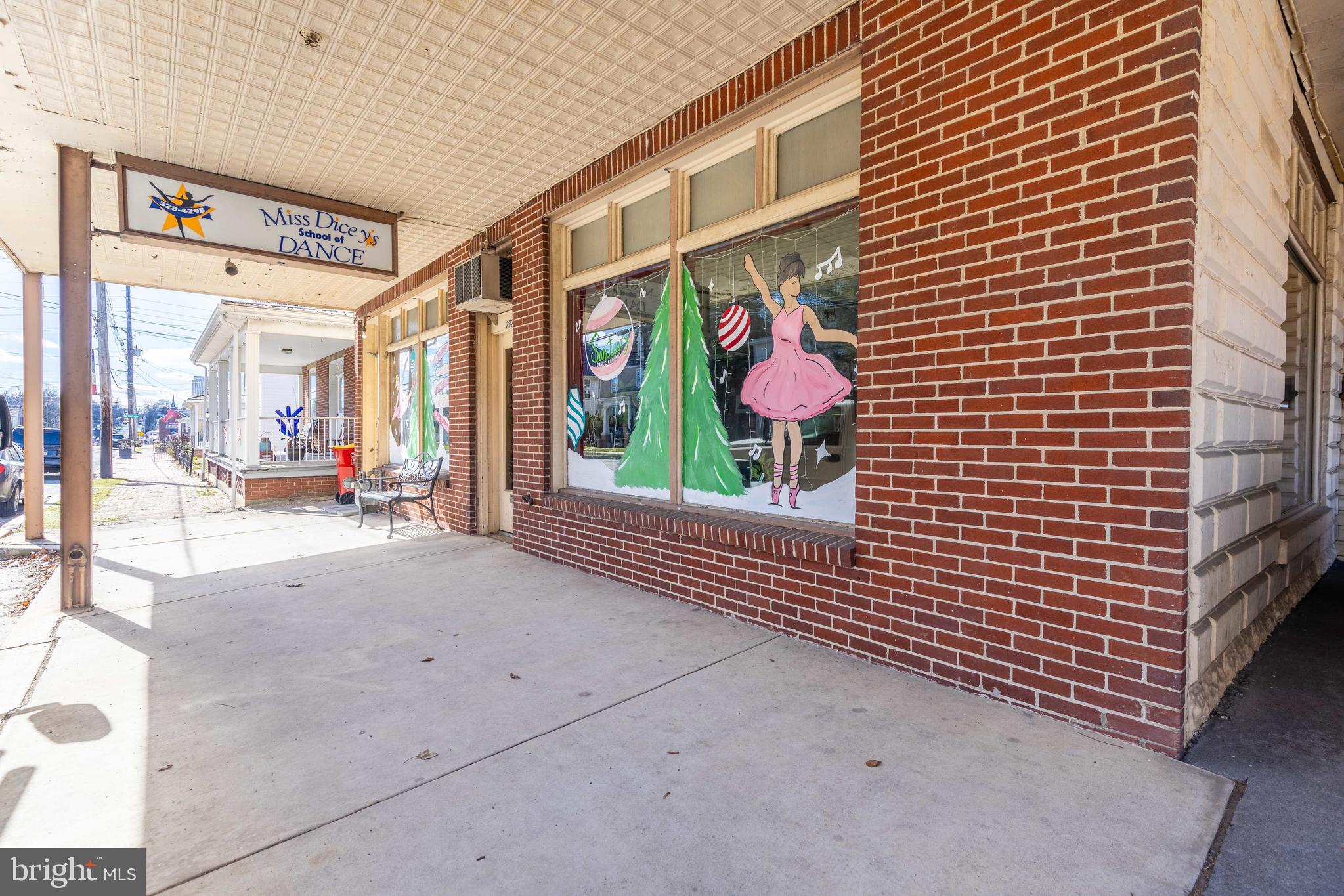 232-230 NORTH MAIN STREET