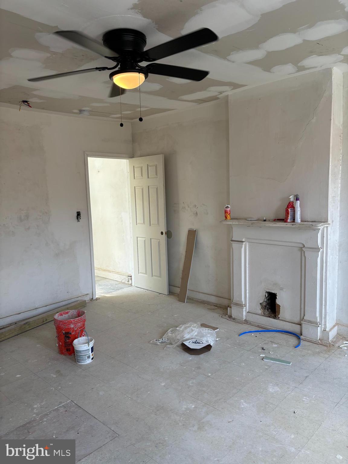 JOHNSTON SQUARE - Residential