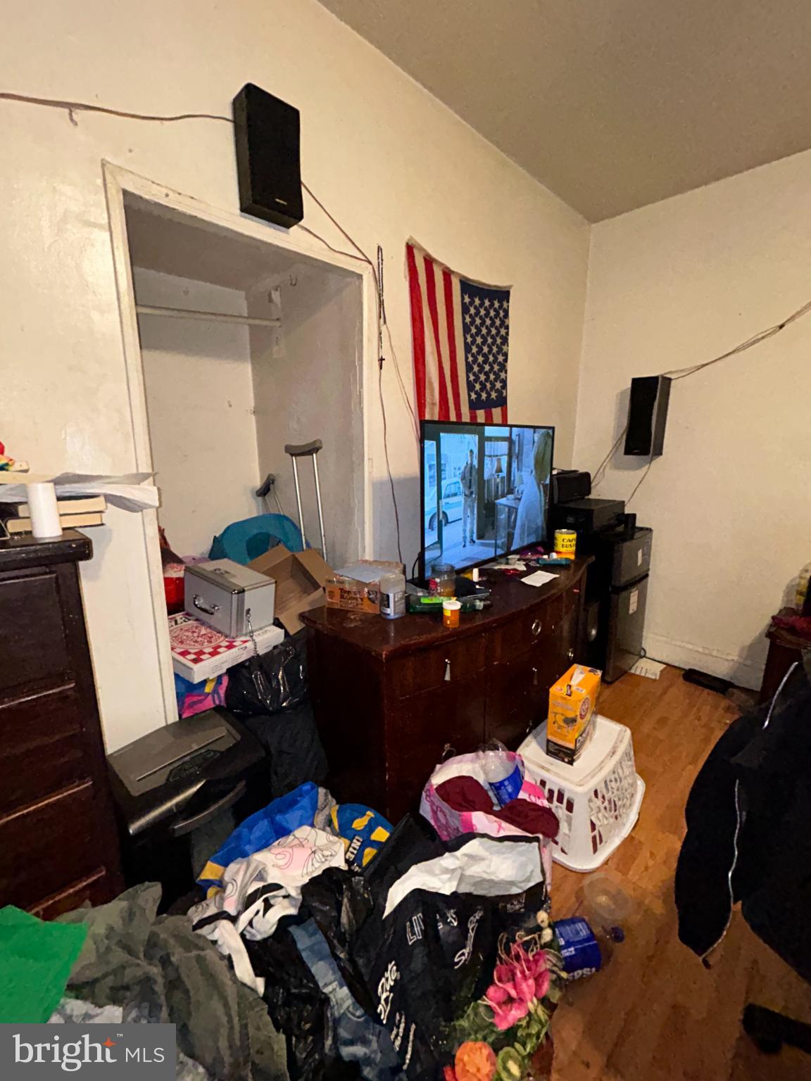 FRANKFORD - Residential Income