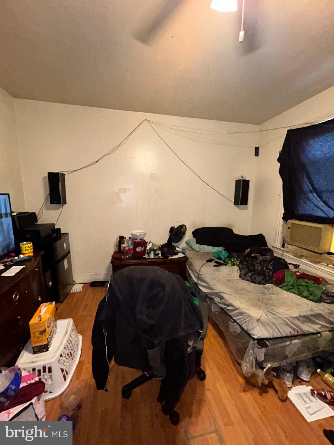 FRANKFORD - Residential Income