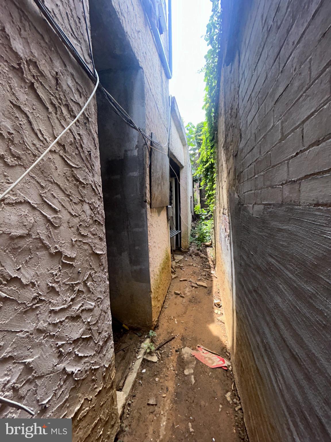 FRANKFORD - Residential Income