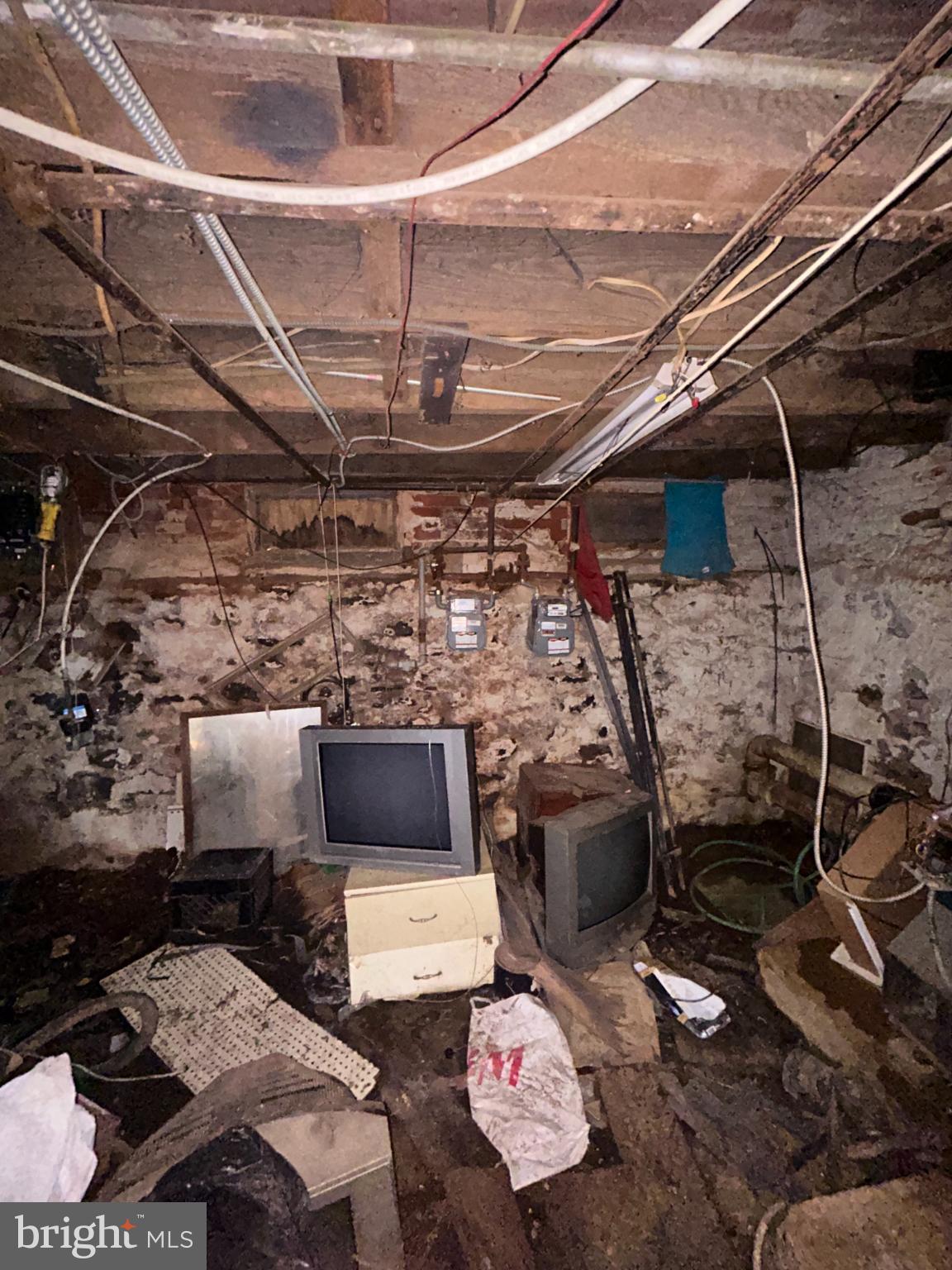 FRANKFORD - Residential Income