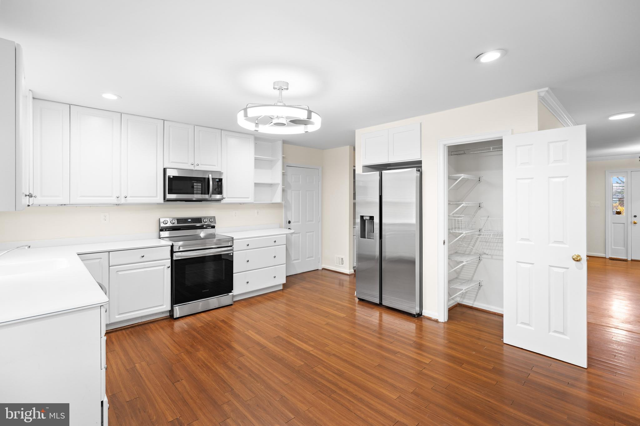 ASHTON HEIGHTS - Residential