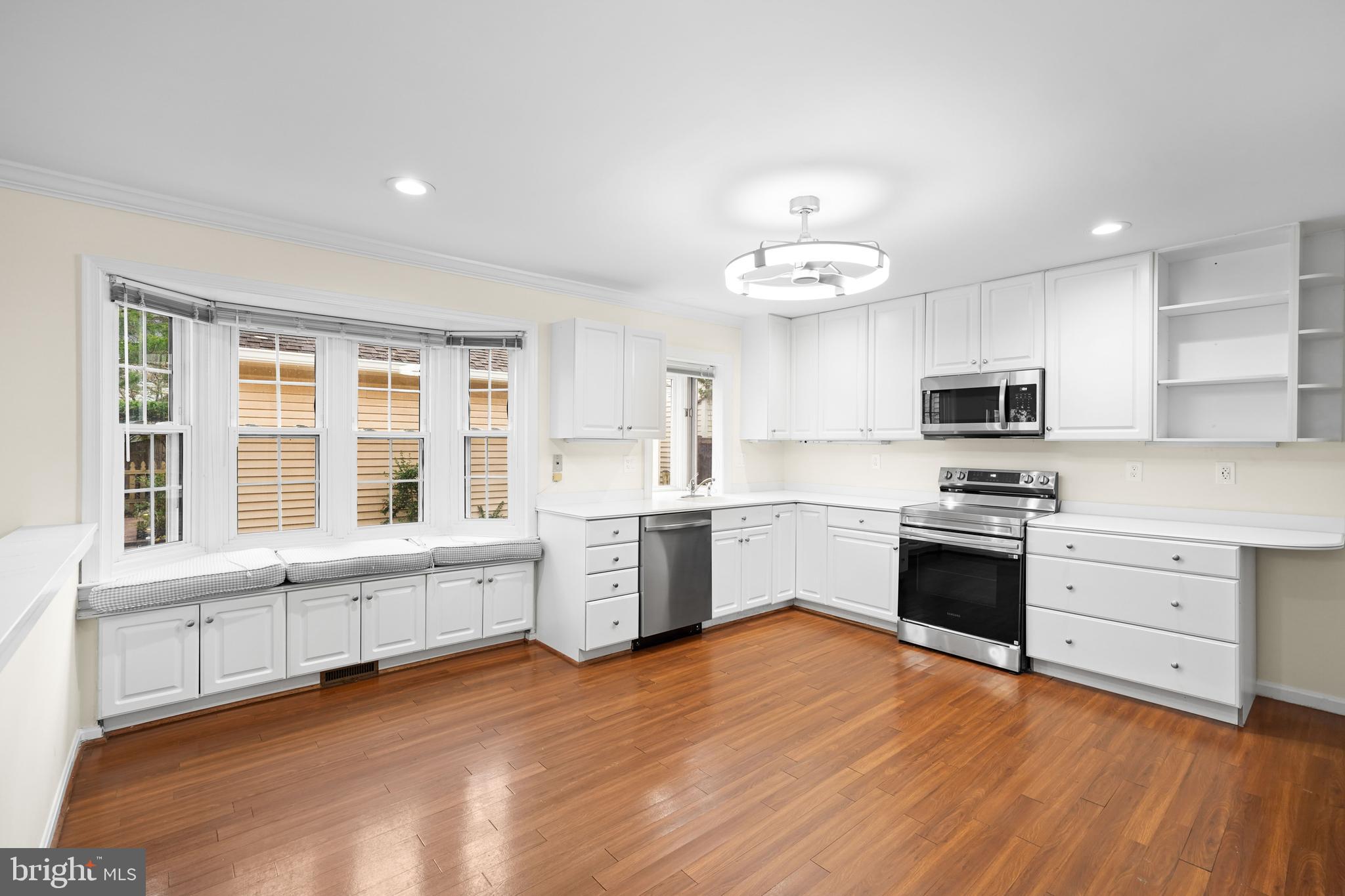 ASHTON HEIGHTS - Residential