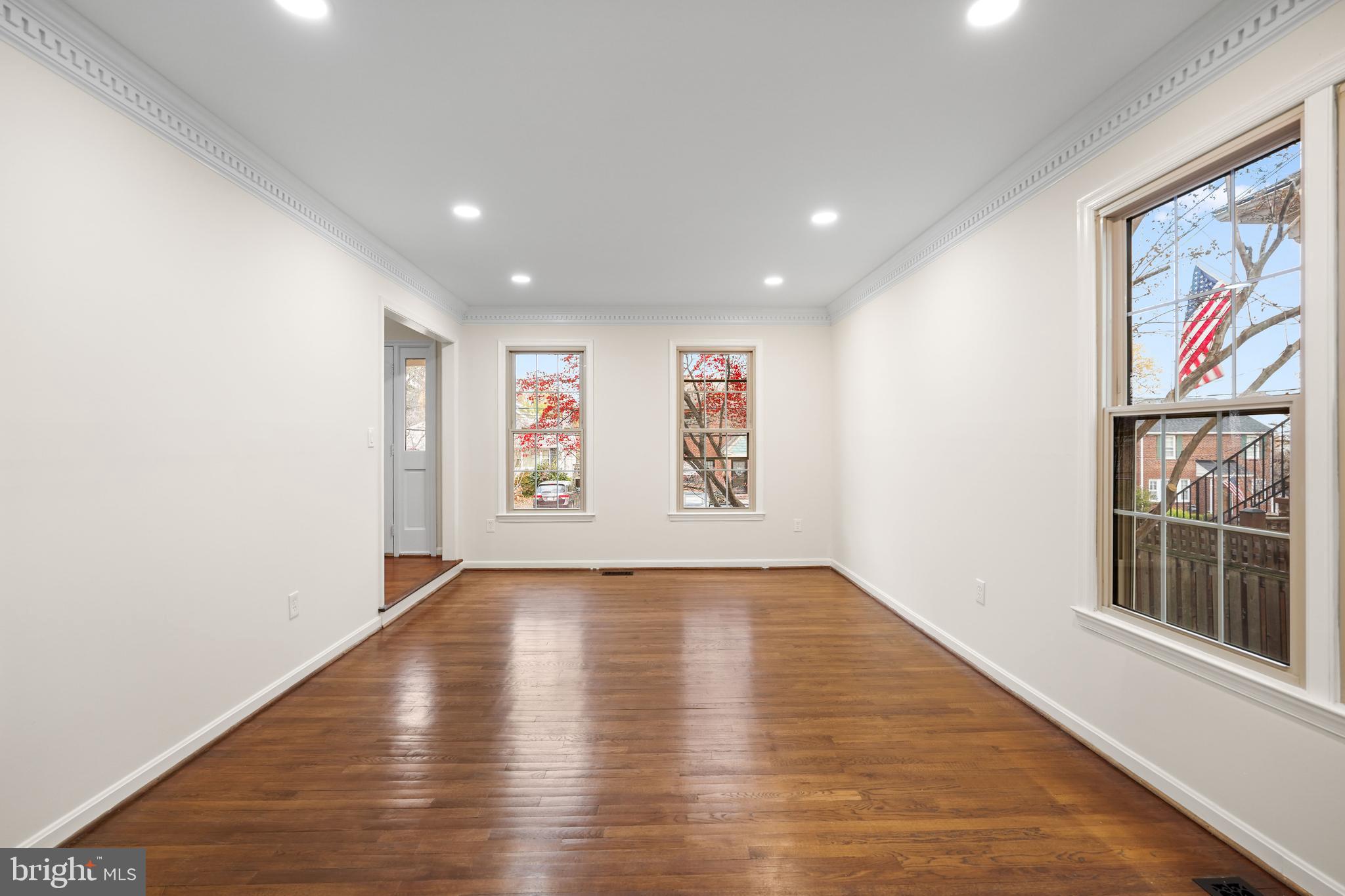 ASHTON HEIGHTS - Residential