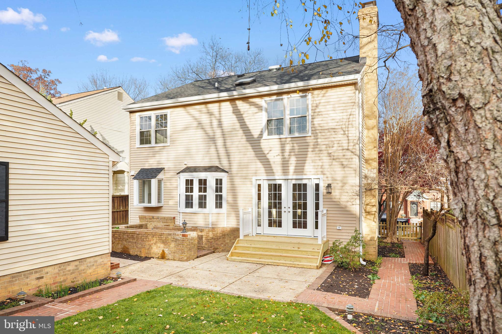 ASHTON HEIGHTS - Residential